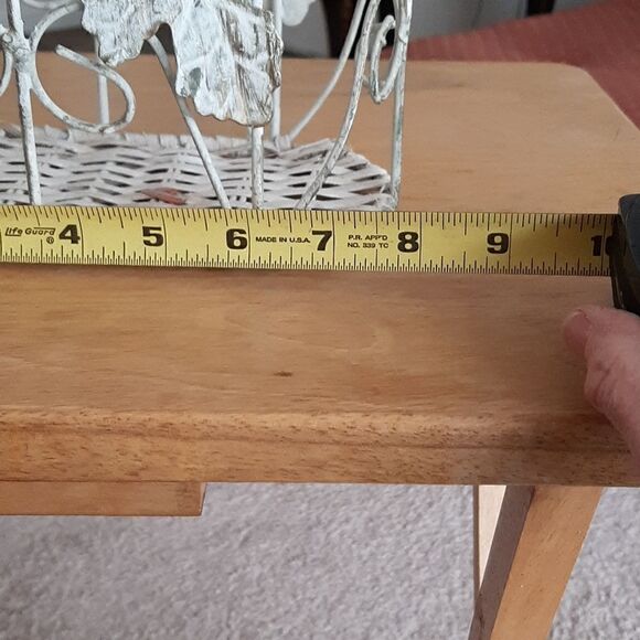 Vintage distressed metal basket - Picture 8 of 10